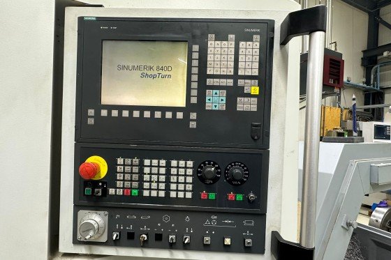 Tajmac Zps Tch Prime Cnc Lathe Used Mach Metal