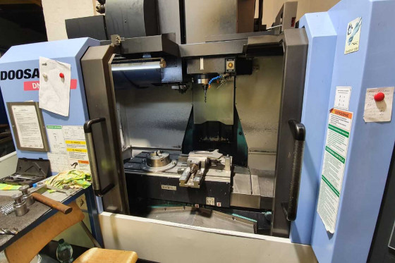 DOOSAN - DNM 400 - II