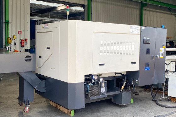 HWACHEON - Hi-Tech 200 A