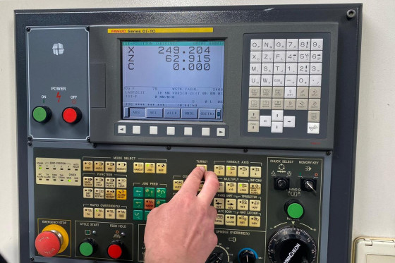 HWACHEON - Hi-Tech 200 A