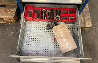 overige-gereedschappen-cabinet-600-x-600-x-900-with-cutting-milling-tools-5511-12