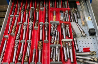 overige-gereedschappen-cabinet-750-x-750-x-1000-with-cutting-tools-milling-5507-9