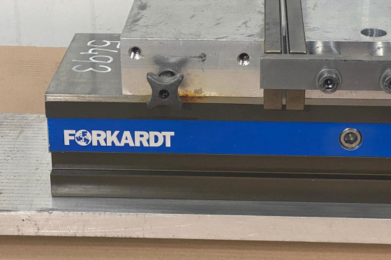 FORKARDT - STATICLAMP 1030