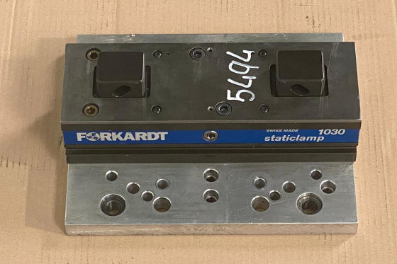 FORKARDT - STATICLAMP 1030
