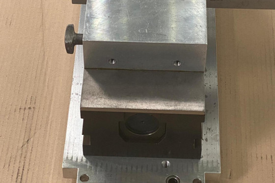 FORKARDT - STATICLAMP 1550