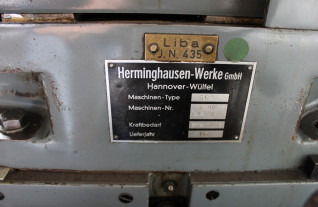 rondslijpmachines-herminghausen-sr-26-5462-1