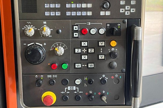 MAZAK - Quick Turn NEXUS 450 MY CNC Lathe with y-axis used