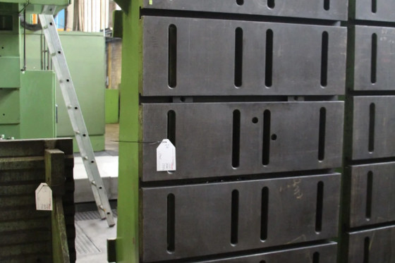 (2x) Angle plates 1000 x 1200 x 2450 mm