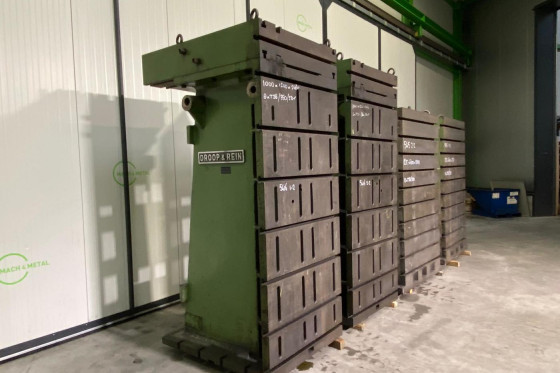 (2x) Angle plates 1000 x 1200 x 2450 mm