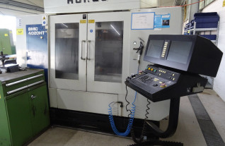 3-assige-bewerkingscentra-hurco-bmc-4020-ht-5408-2
