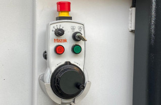 3-assige-bewerkingscentra-mazak-vtc-300-c-ii-5371-6