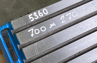 freesbanken-milling-machine-table-700-x-270-mm-horizontal-shaft-collets-5360-4
