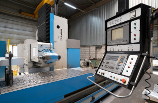 cnc-bedfreesmachines-zayer-20-kf-5000-5359-25