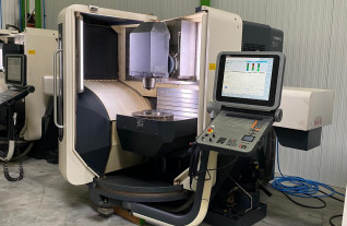 5-assige-bewerkingscentra-dmg-mori-dmu-40-monoblock-5320-5
