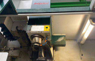 3-assige-bewerkingscentra-bridgeport-vmc-1000-x-22-mouldmaster-5311-6