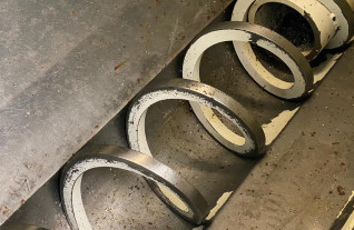 3-assige-bewerkingscentra-bridgeport-vmc-1000-x-22-mouldmaster-5311-16