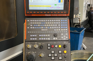 Mazak-VTC-800-30SR-Control