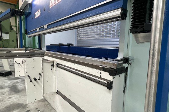 TRUMPF - TrumaBend V2300