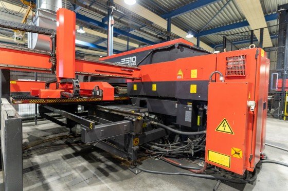 AMADA - Vipros 2510 KING