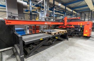 amada-vipros-00209.jpg