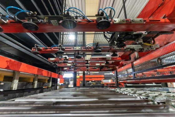 AMADA - Vipros 2510 KING