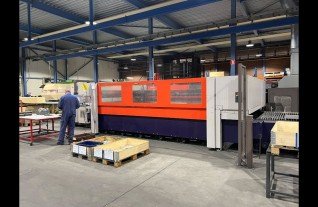 BYSTRONIC BYSTAR 4020 with laser cutting machine Tube cutting box pipe 4.4 kW 4 x 2 mt MACH4METAL
