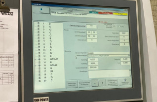 ponsmachines-finn-power-c5-compact-express-5212-44