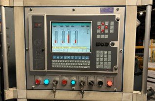 d99fceb9-fd5f-4ded-8ac4-cf6722635b63.jpg