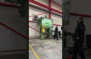 Lauffer RPT hydraulic press 100 Ton MACH4METAL 1-2 7232