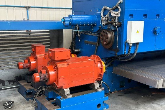 SKODA - SNT-200 CNC