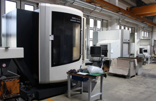 5-assige-bewerkingscentra-dmg-mori-dmu-80-evo-5147-1
