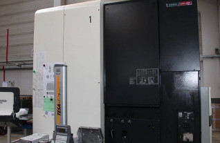 5-assige-bewerkingscentra-dmg-mori-dmu-80-evo-5147-8