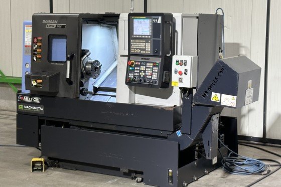 DOOSAN - LYNX 2100 B