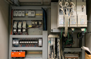 3-assige-bewerkingscentra-mazak-vtc-20b-5124-24