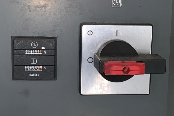DECKEL MAHO - DMF 220 linear