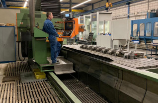 cnc-bedfreesmachines-mecof-cs-88-g-5029-6