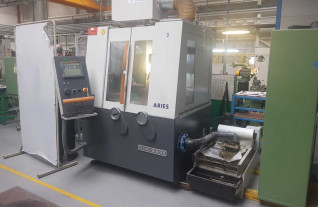 gereedschapslijpmachines-schneeberger-aries-2-4304-1