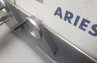 gereedschapslijpmachines-schneeberger-aries-2-4304-7