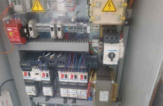 gereedschapslijpmachines-schneeberger-aries-2-4304-43