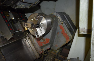 cnc-draaibanken-hyundai-skt-21-lms-4300-18