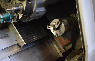 cnc-draaibanken-hyundai-skt-21-lms-4300-31