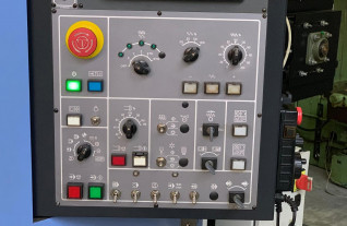 3-assige-bewerkingscentra-doosan-mynx-5400-50-4218-26