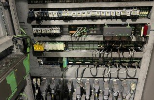 e56efed6-0580-43a3-94cc-18c78094cc38.jpg