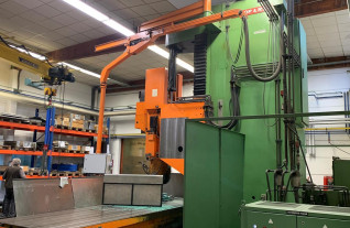 cnc-bedfreesmachines-droop-amp-rein-fsm-1406-a-25-15-kcn-4182-2