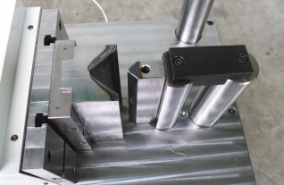 horizontale-buigmachines-t-300-4098-22