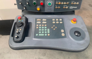 3-assige-bewerkingscentra-hurco-vmx-50-4088-17