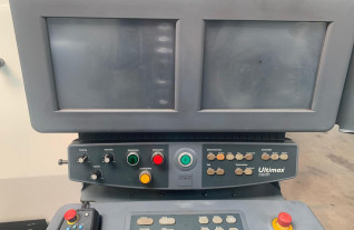 3-assige-bewerkingscentra-hurco-vmx-50-4088-21