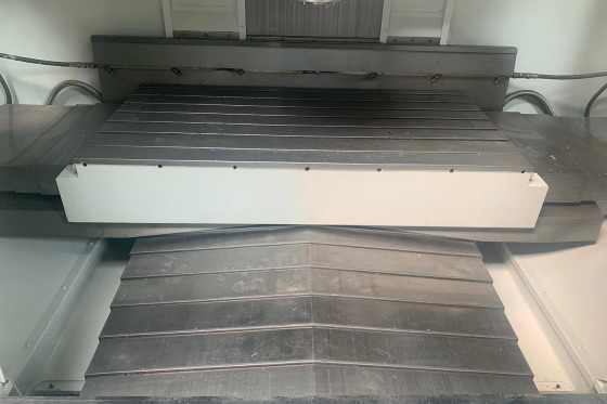 HURCO - VMX 50 