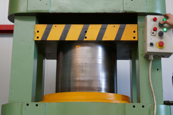 MAKEY BOWLEY - EUROPRESS 1000