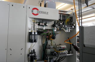 5-assige-bewerkingscentra-hermle-c-30-u-dynamic-3893-14